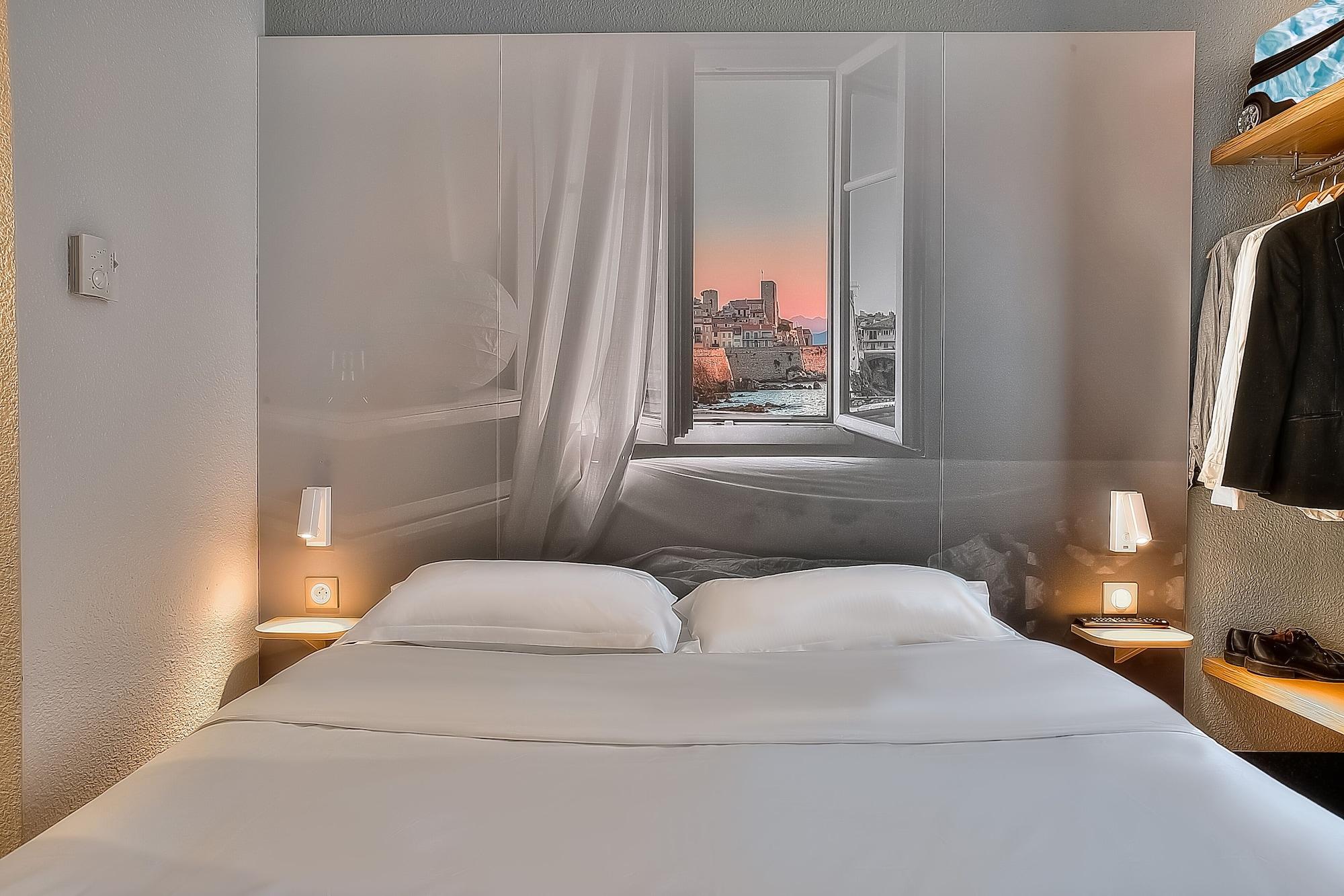 B&B Hotel Antibes Sophia Antipolis Бьо Экстерьер фото
