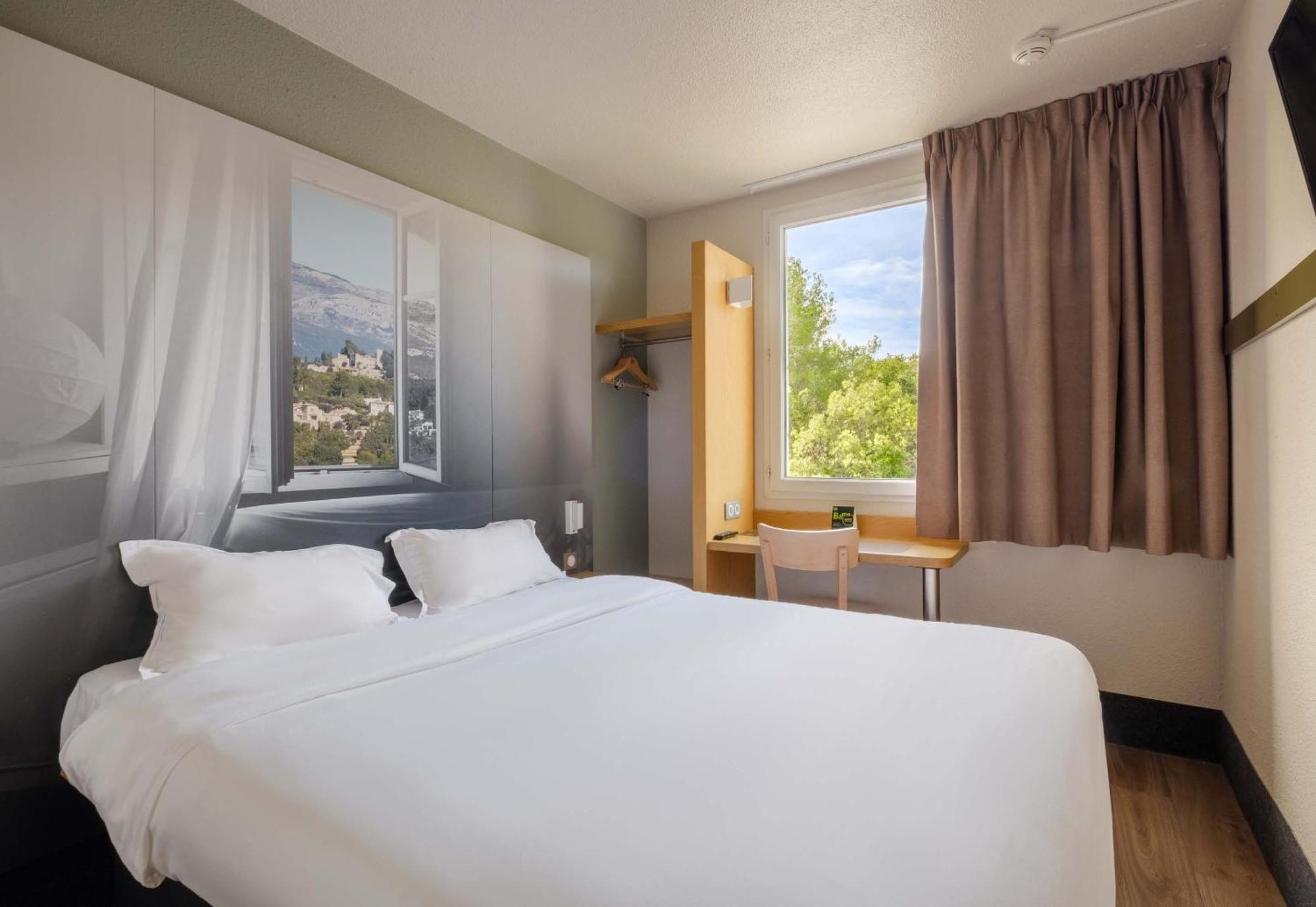 B&B Hotel Antibes Sophia Antipolis Бьо Экстерьер фото