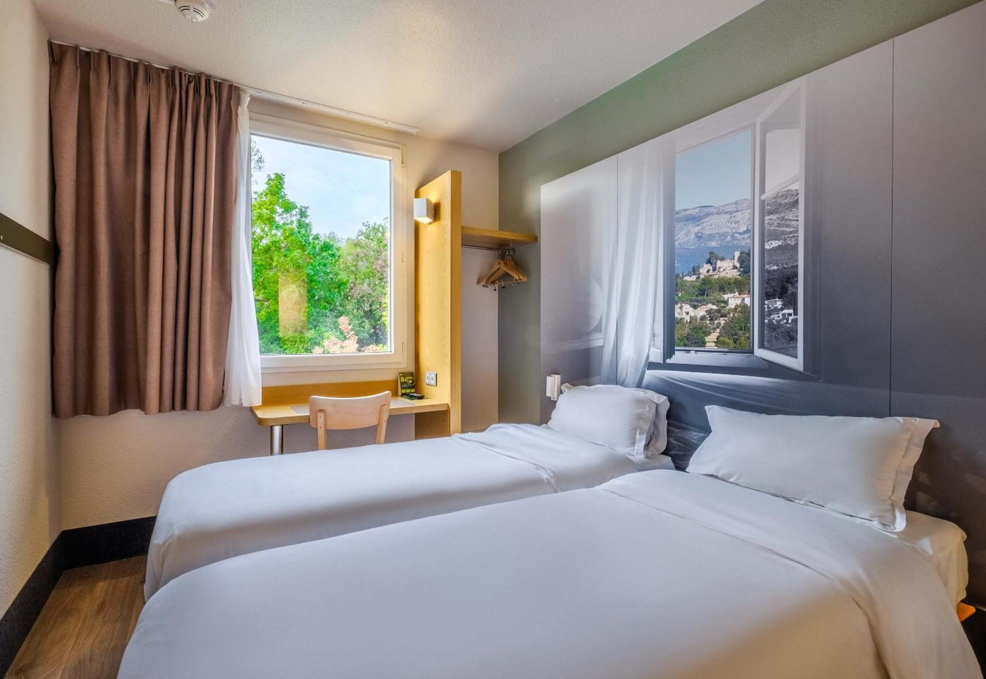 B&B Hotel Antibes Sophia Antipolis Бьо Экстерьер фото