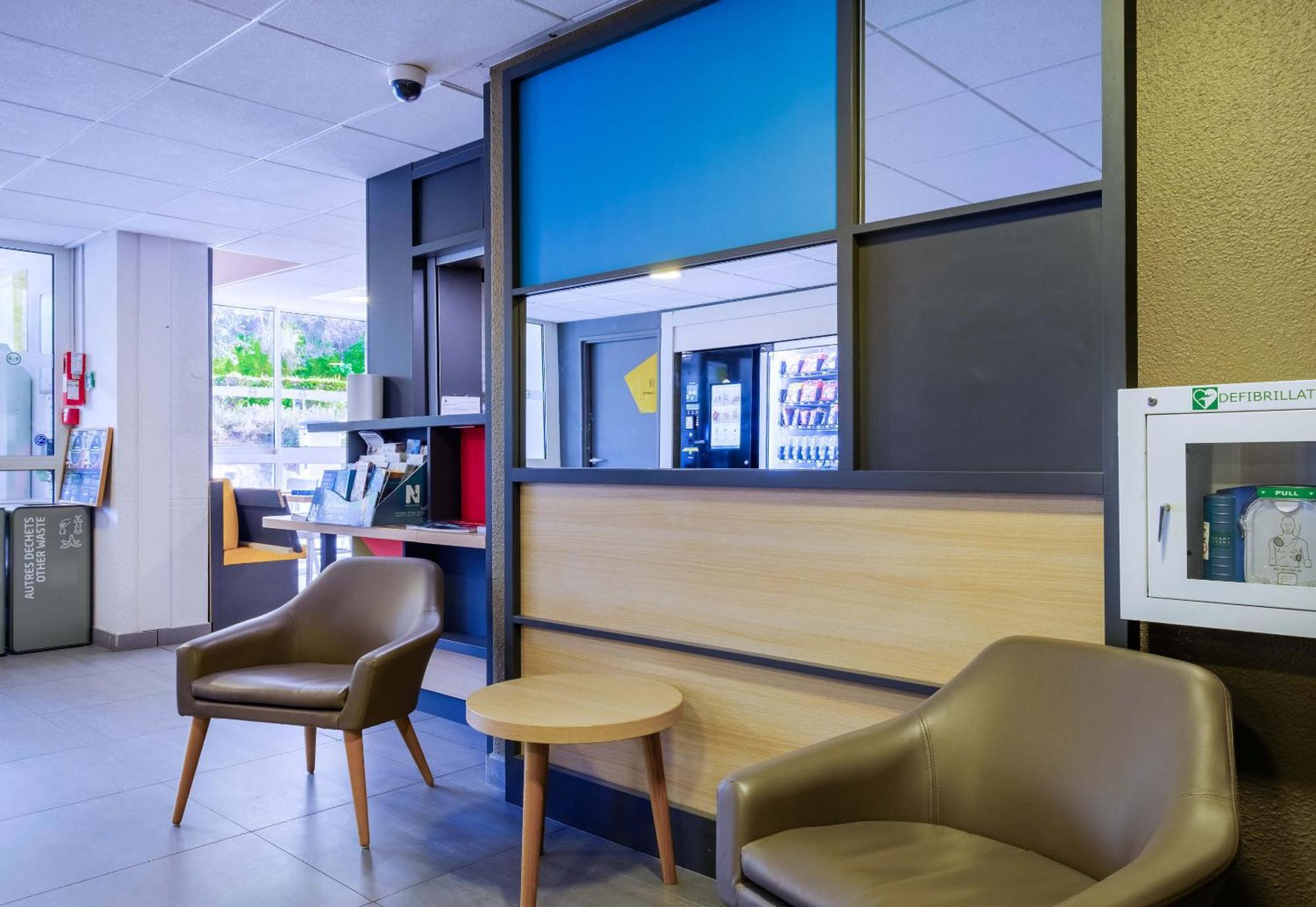 B&B Hotel Antibes Sophia Antipolis Бьо Экстерьер фото