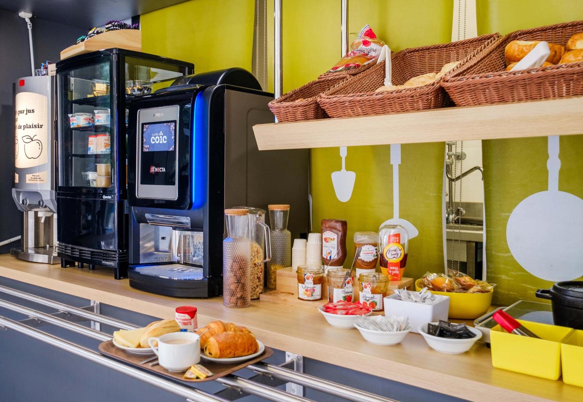 B&B Hotel Antibes Sophia Antipolis Бьо Экстерьер фото